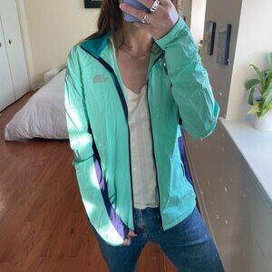 North Face Lightweight Hooded Windbreaker